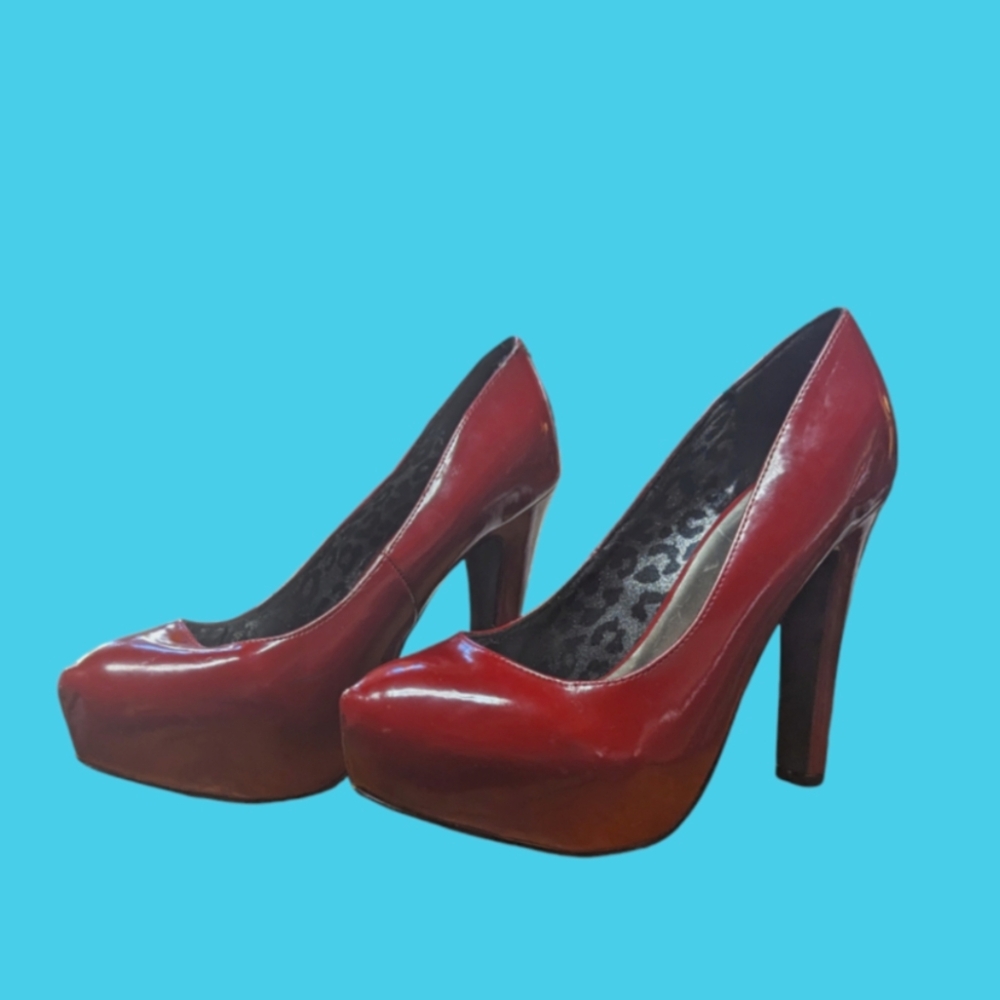 G by Guess Red 🍒 Patent Leather Party Heels 9W